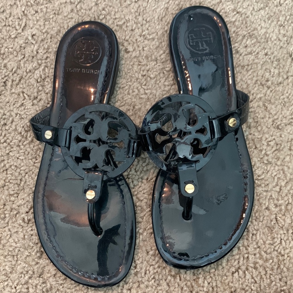 Tory Burch Patent Leather Black Flip Flops - Size 7 - 2 pairs can buy 1 - worn